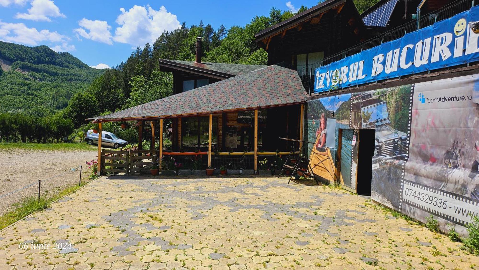 Pensiunea Izvorul Bucuriei Siriu Esterno foto